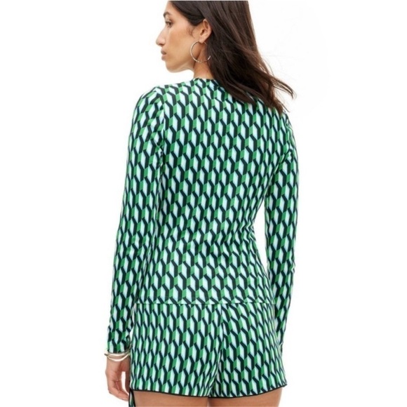 NWT Diane Von Furstenberg Long Sleeve Green Diamond Top - Picture 2 of 8